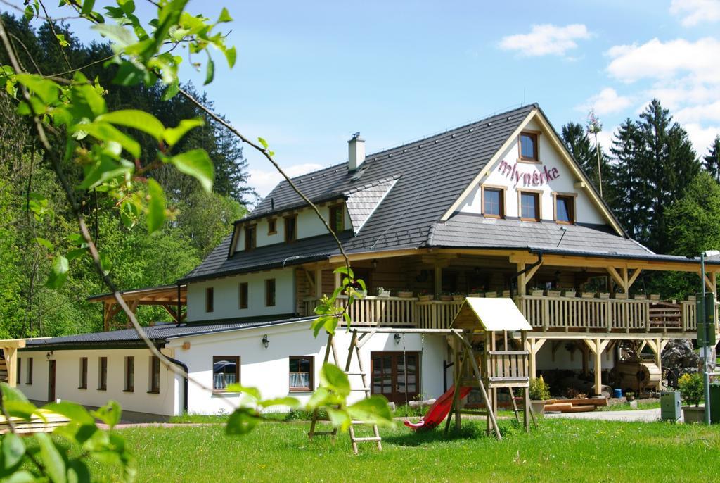 Penzion Mlynarka Rajecké Teplice Zewnętrze zdjęcie